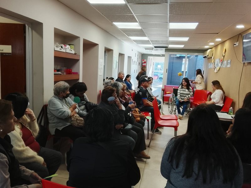 Público durante la jornada por el Día Mundial contra la Hepatitis